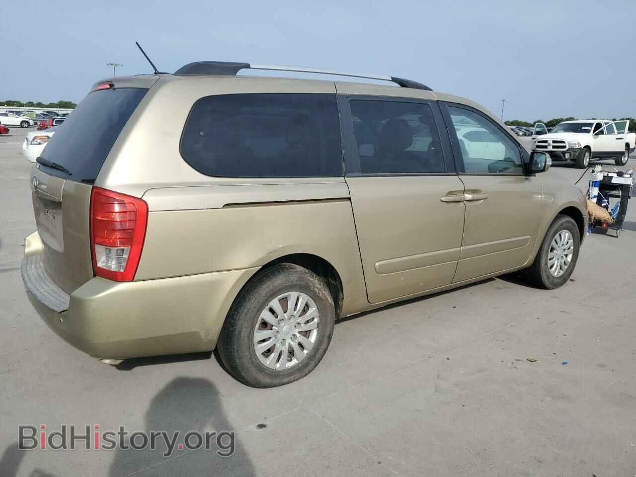 2011 KIA All Models - VIN: KNDMG4C74B6384085 - Фото 3