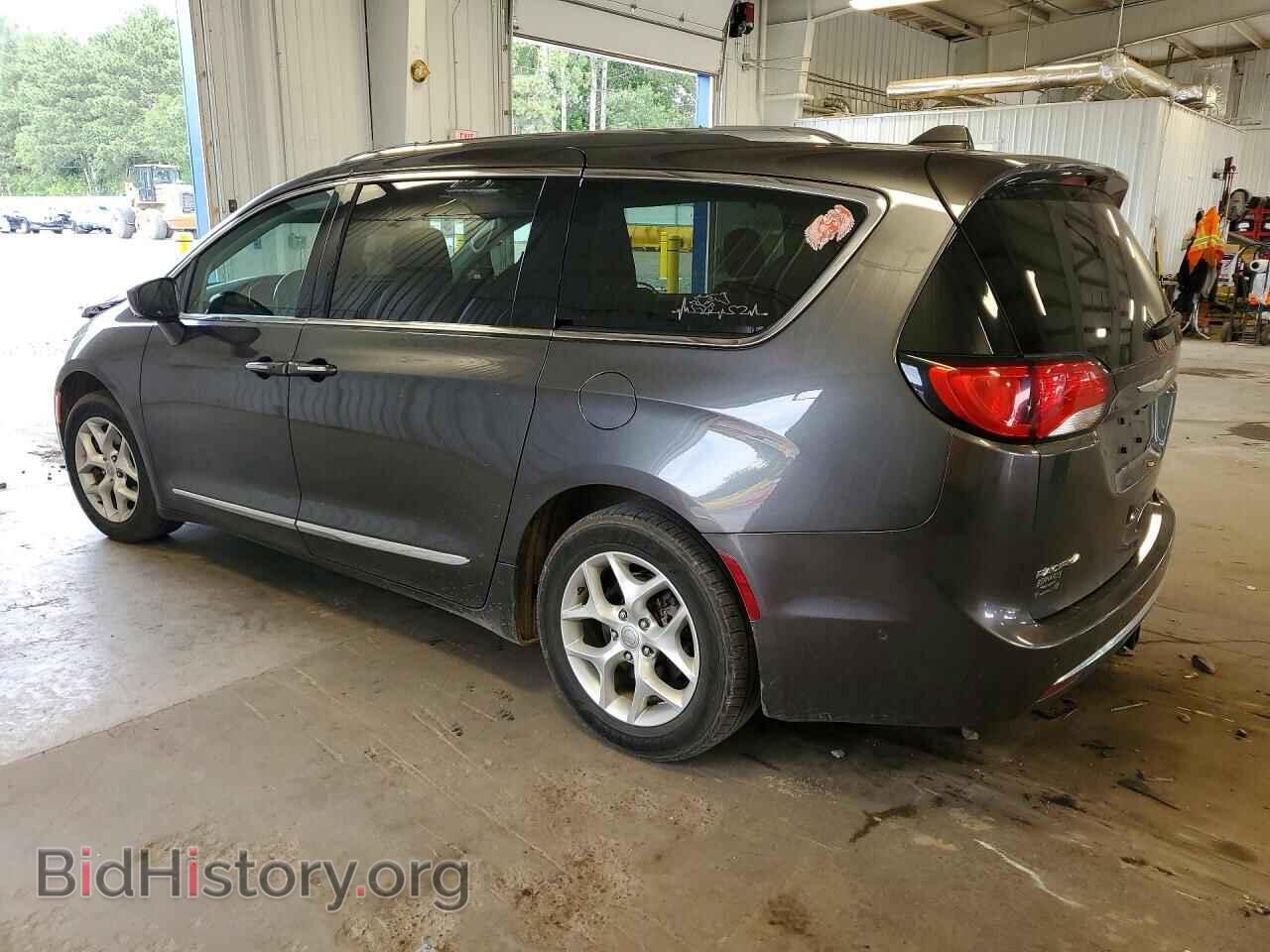 2017 CHRYSLER PACIFICA - VIN: 2C4RC1EG5HR623657 - Фото 2