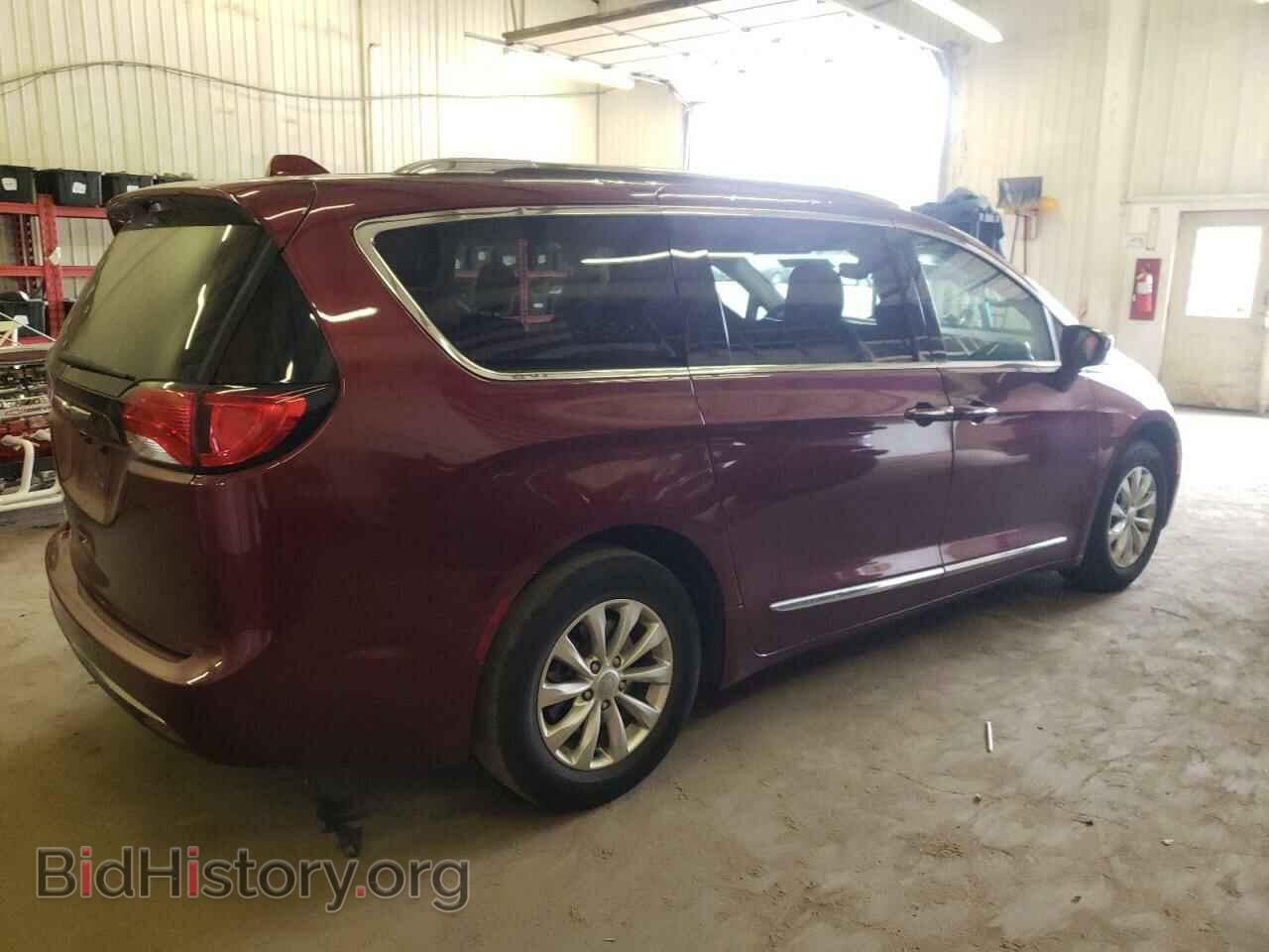 2019 CHRYSLER PACIFICA - VIN: 2C4RC1BG0KR730224 - Фото 3