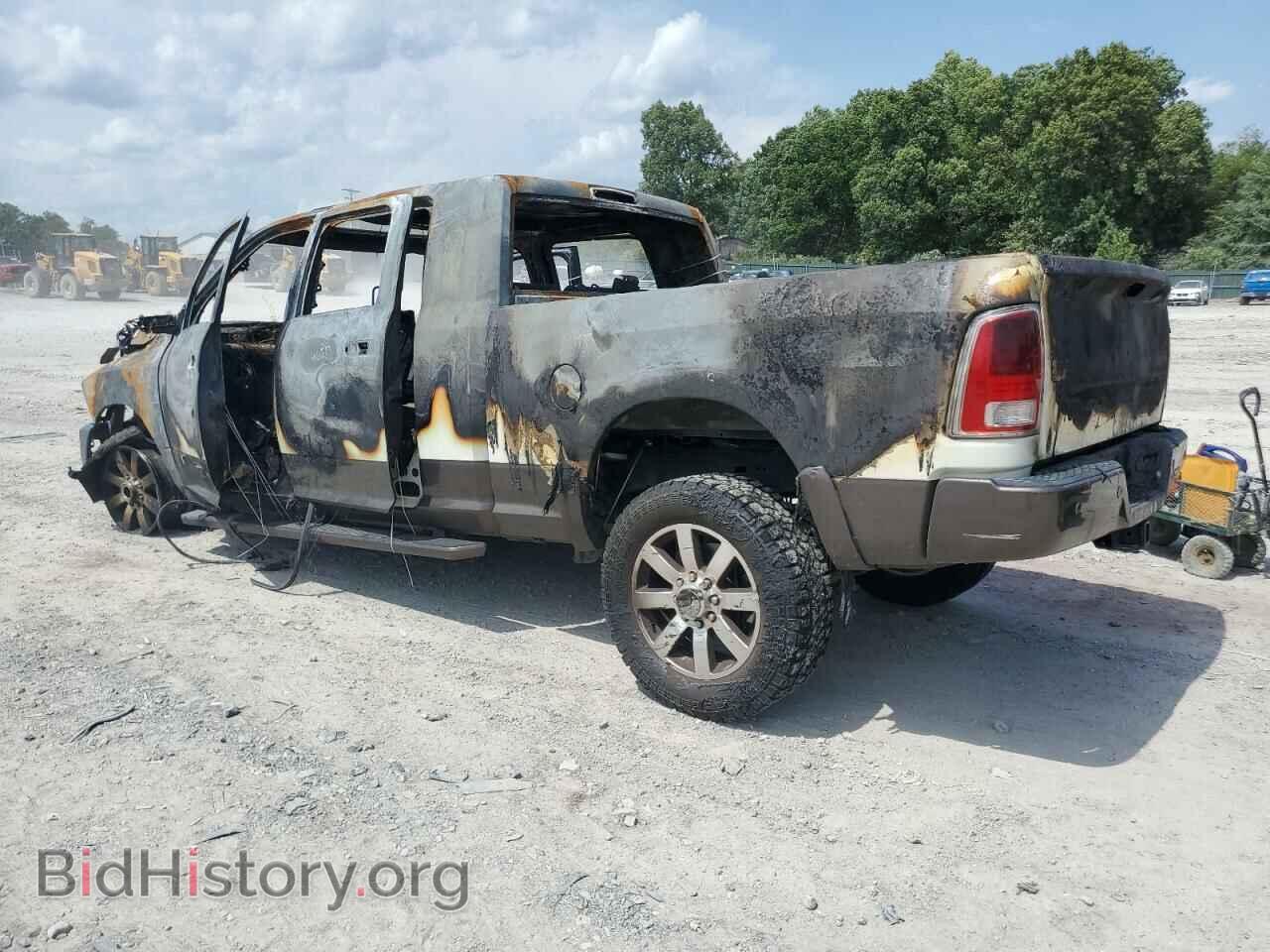 2018 RAM 2500 - VIN: 3C6UR5PL2JG345698 - Фото 2