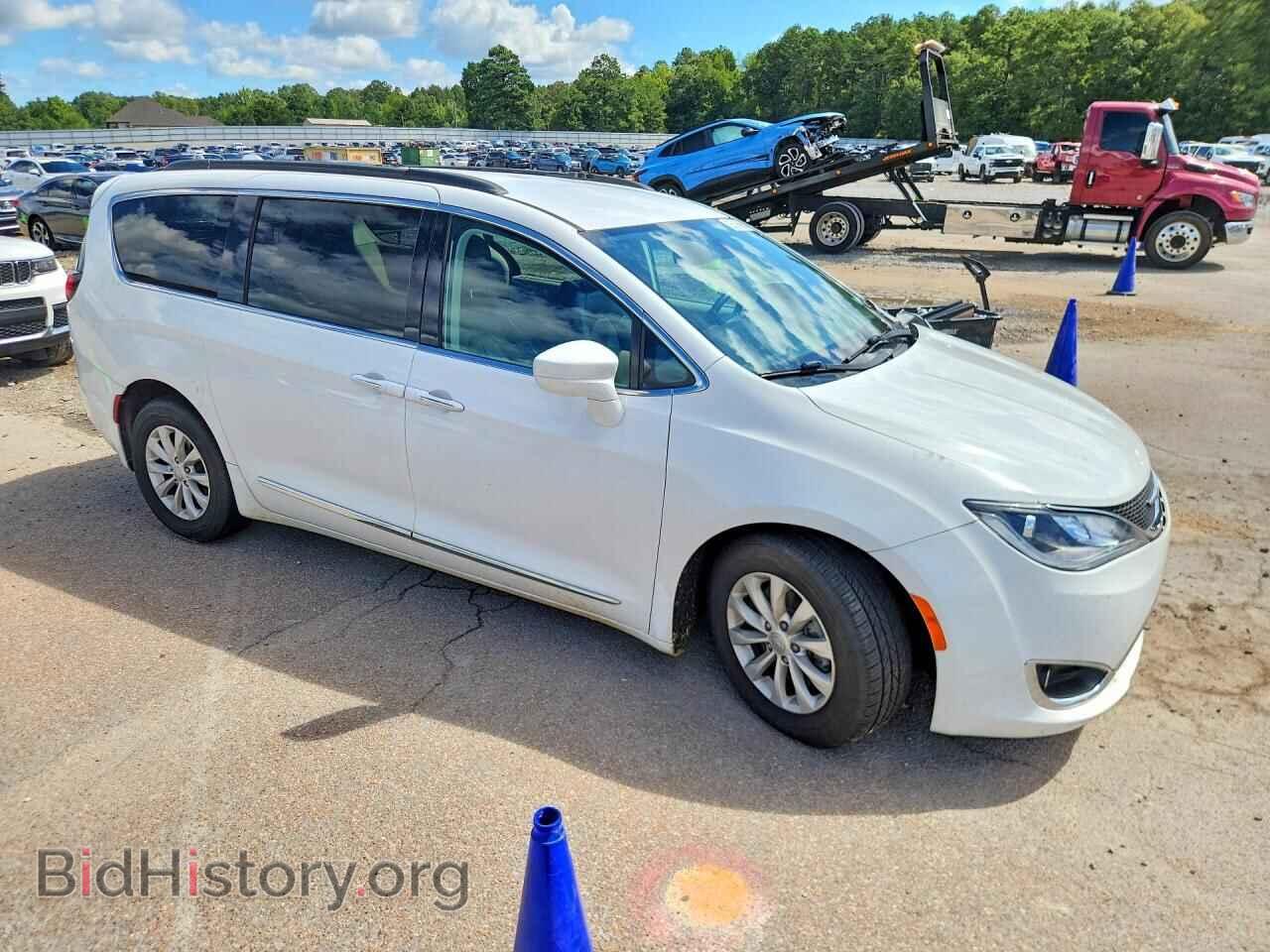 2017 CHRYSLER PACIFICA - VIN: 2C4RC1BG4HR572494 - Photo 4