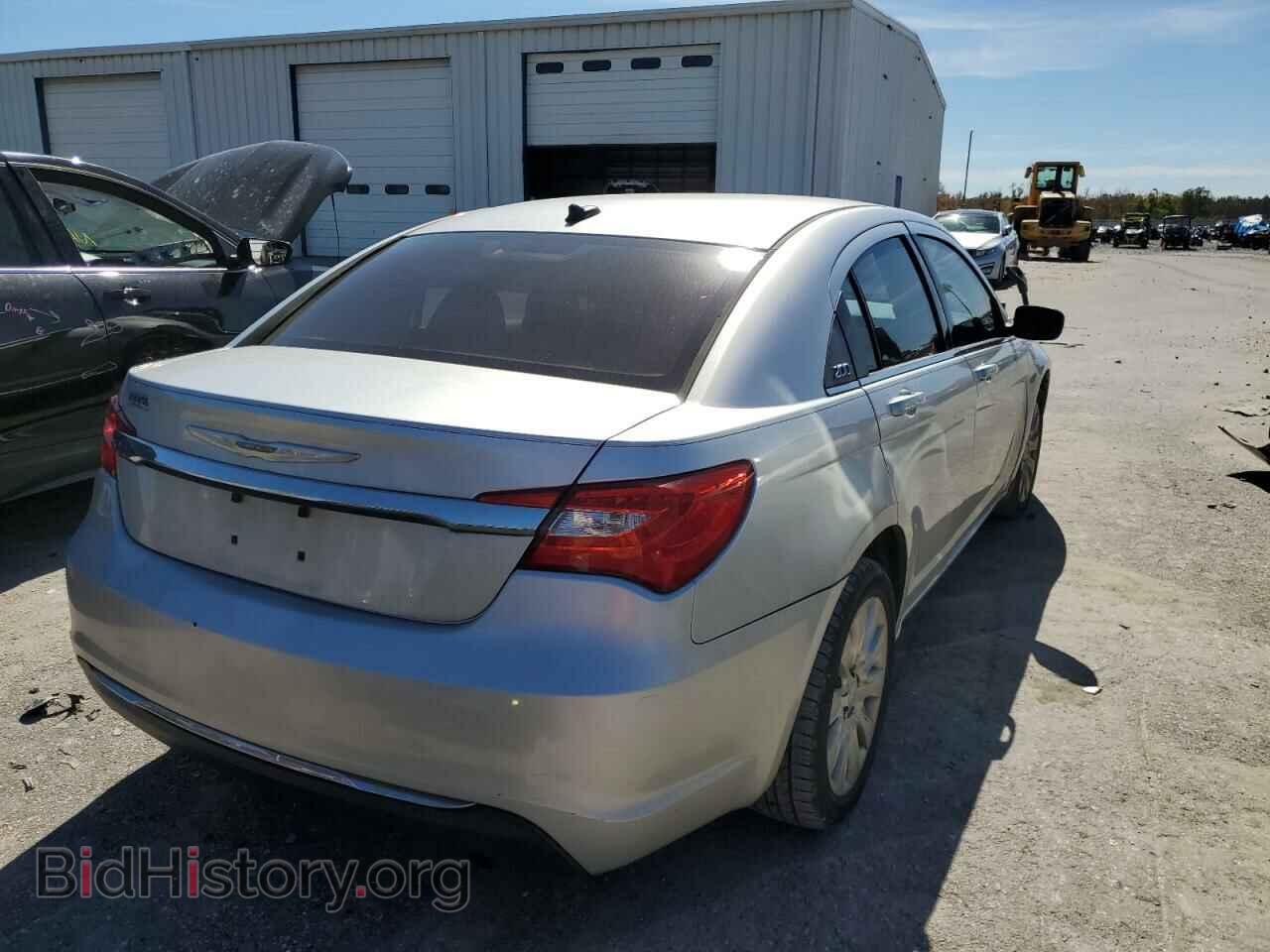 2012 CHRYSLER 200 - VIN: 1C3CCBAB1CN271144 - Фото 4