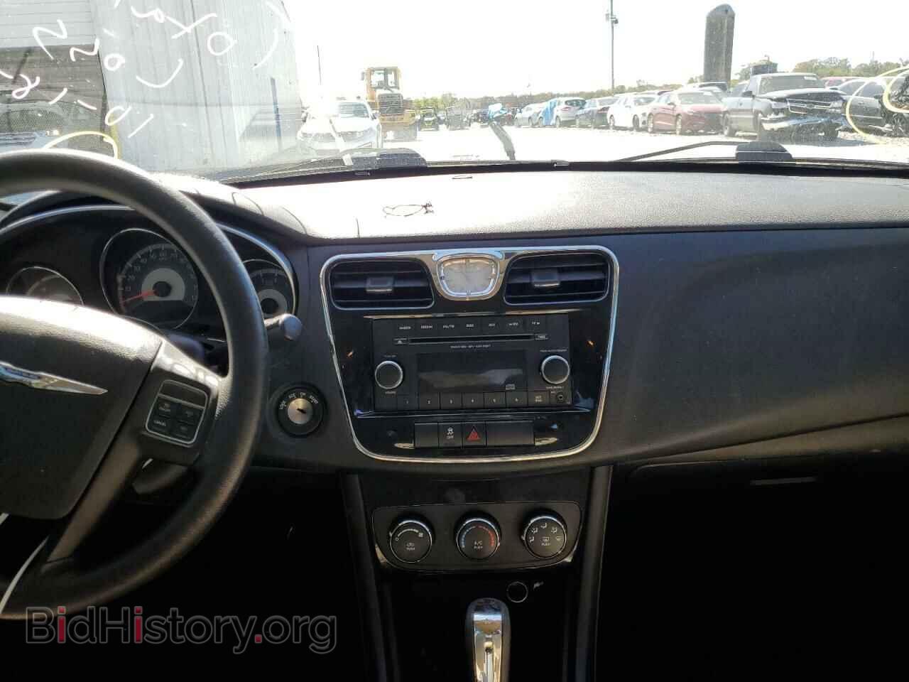 2012 CHRYSLER 200 - VIN: 1C3CCBAB1CN271144 - Фото 9