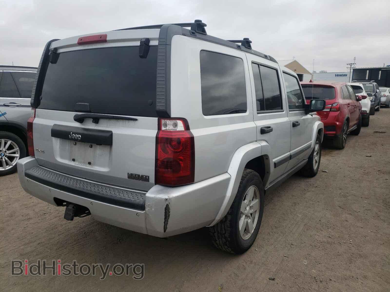 2006 JEEP COMMANDER - VIN: 1J8HG48N06C124775 - Photo 4