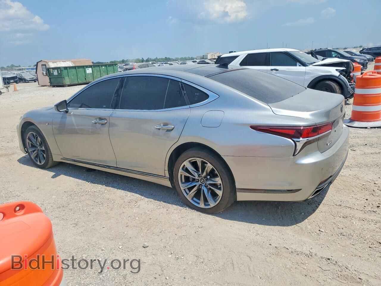 2018 LEXUS LS500 - VIN: JTHB51FF5J5000364 - Photo 2