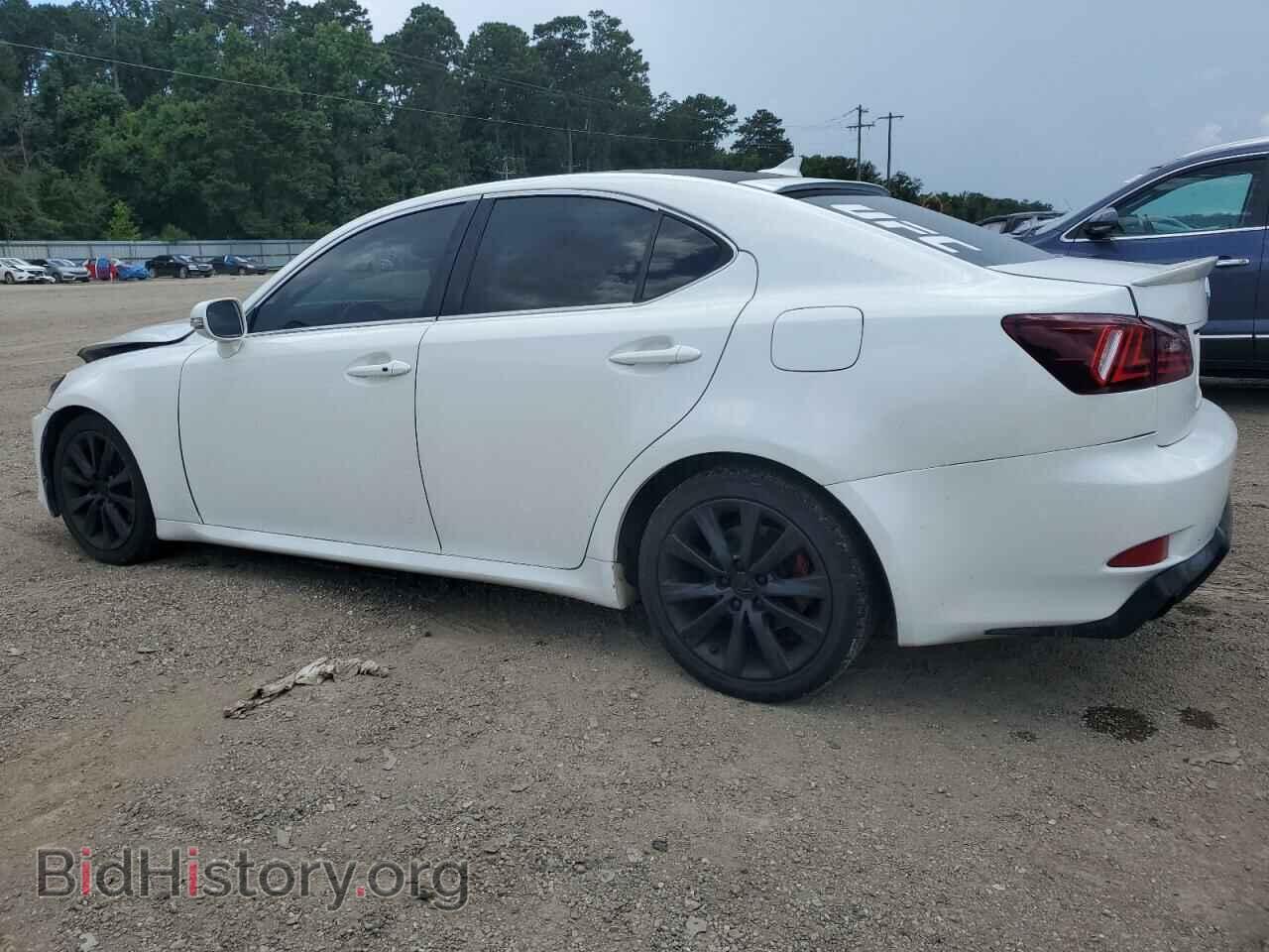2011 LEXUS IS - VIN: JTHBF5C20B5136540 - Photo 2