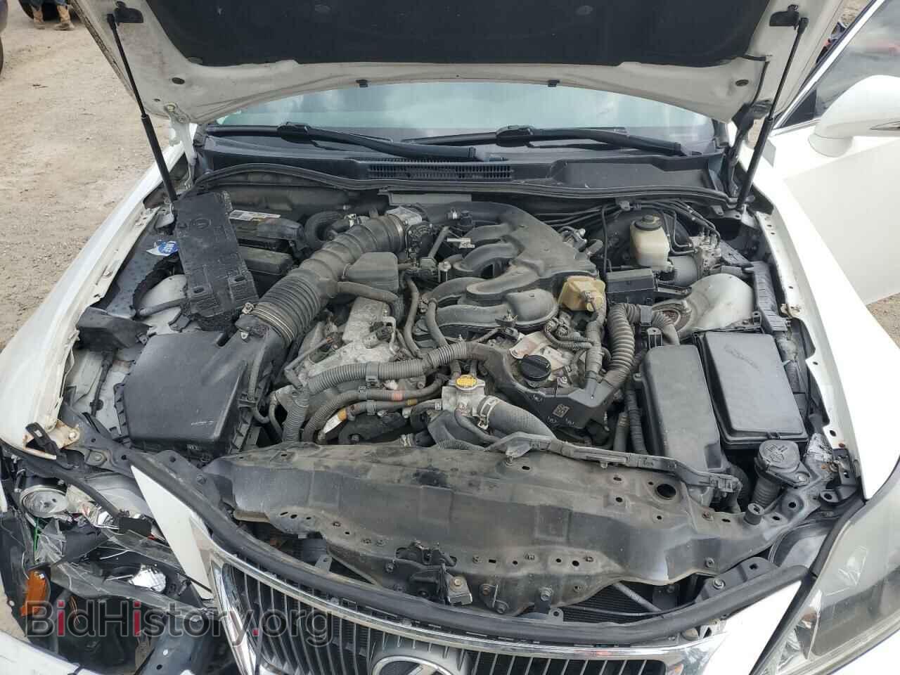 2011 LEXUS IS - VIN: JTHBF5C20B5136540 - Photo 11