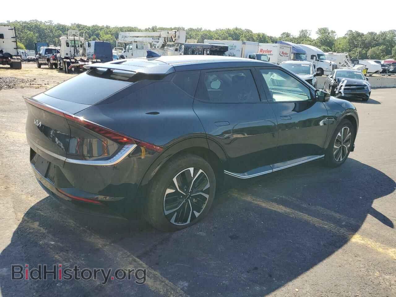 2023 KIA EV6 LIGHT - VIN: KNDC34LAXP5128002 - Фото 3