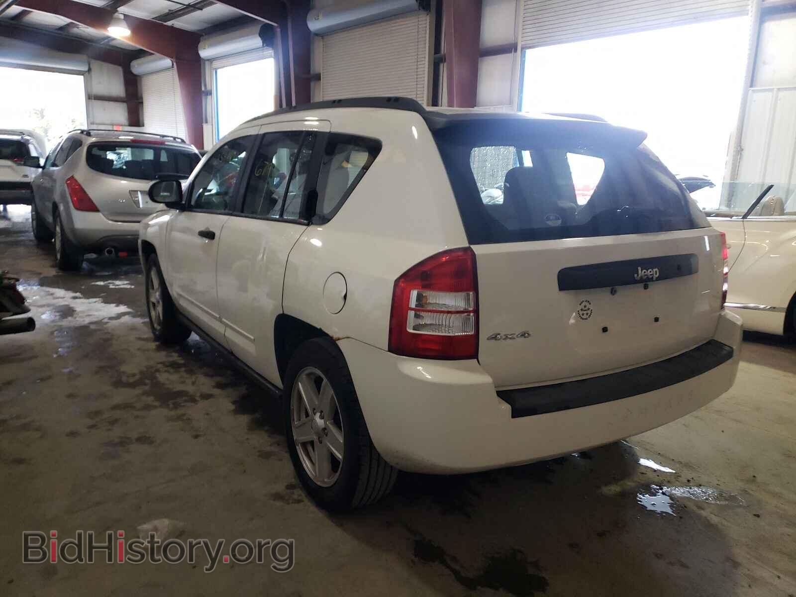 2009 JEEP COMPASS - VIN: 1J4FF47B39D120785 - Photo 3
