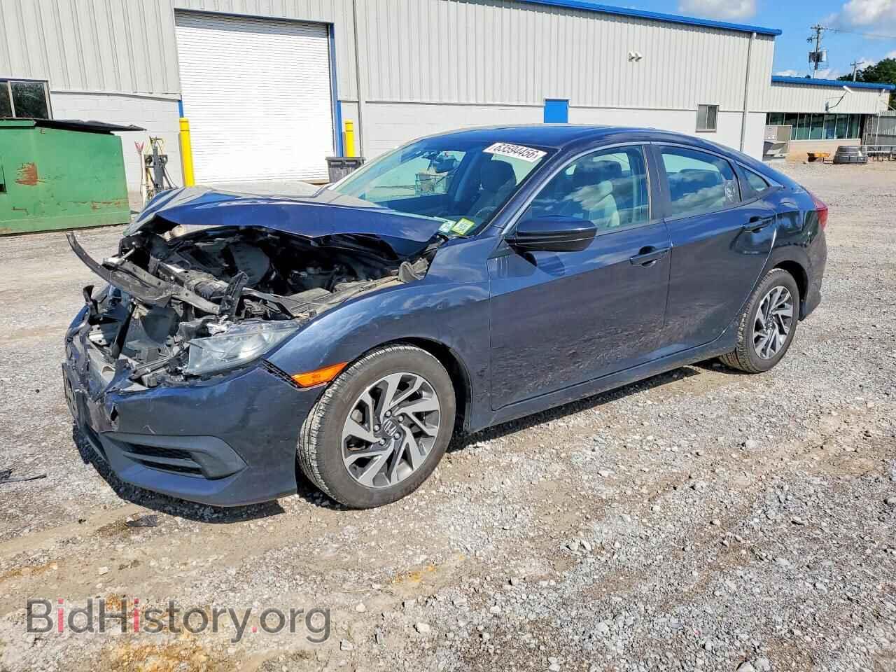 Photo 2HGFC2F76JH516072 - HONDA CIVIC 2018