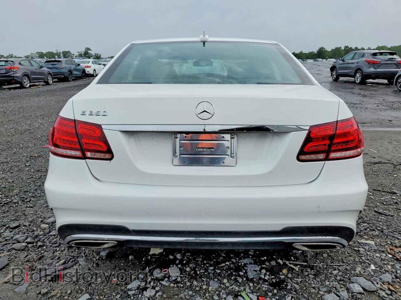 2015 Mercedes-Benz E-CLASS (VIN WDDHF5KB1FB089688) — фото 6 из 12
