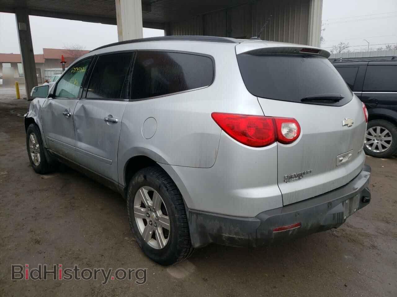 2010 CHEVROLET TRAVERSE - VIN: 1GNLRFED7AS116682 - Фото 3