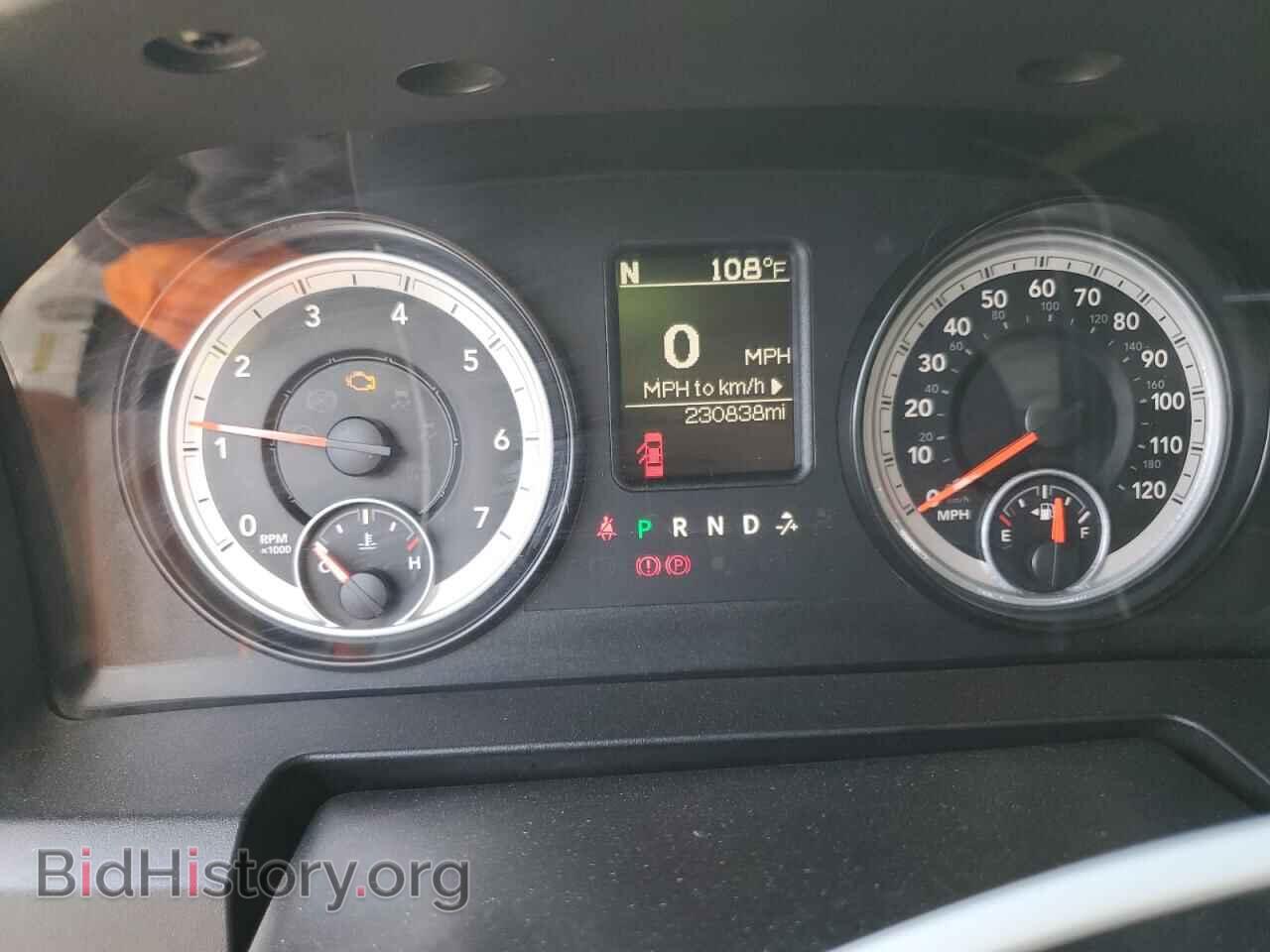 2014 RAM All Models - VIN: 3C6TR5DTXEG270383 - Photo 9
