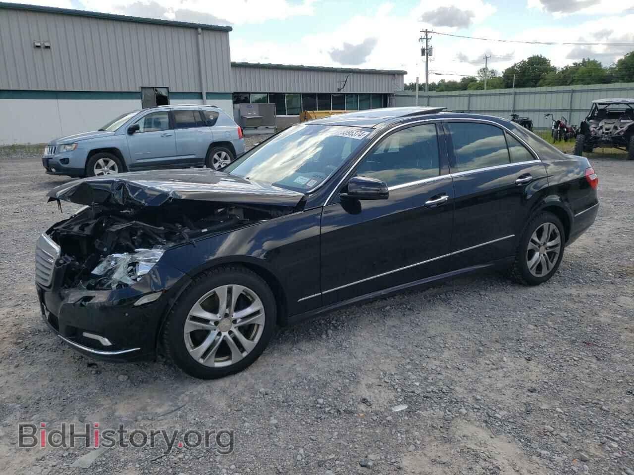 Photo WDDHF8HB6AA240287 - MERCEDES-BENZ E-CLASS 2010