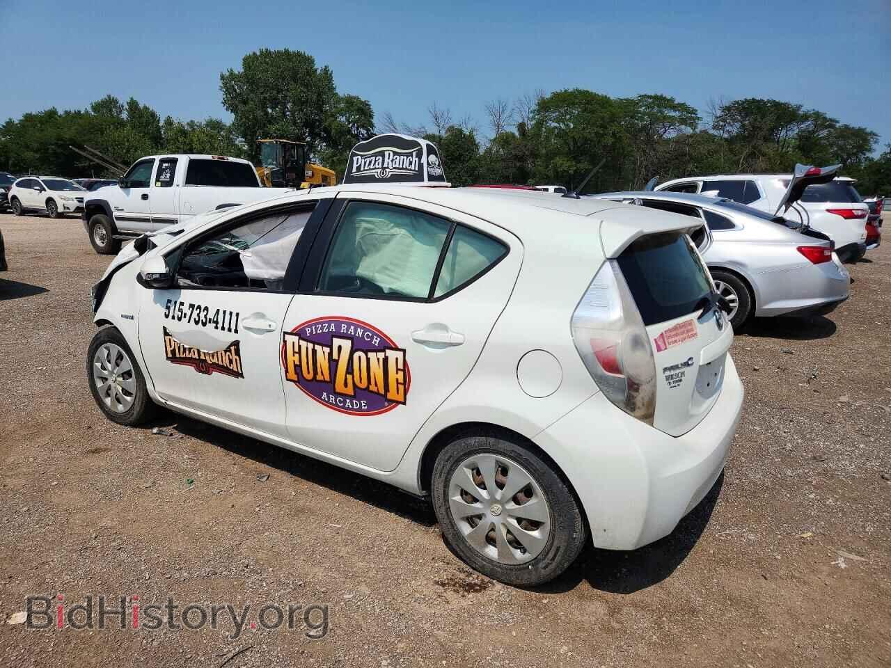 2014 TOYOTA PRIUS - VIN: JTDKDTB35E1069578 - Photo 2