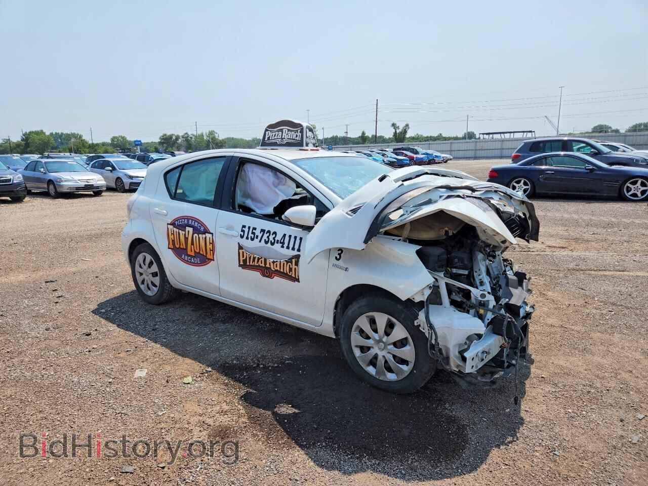 2014 TOYOTA PRIUS - VIN: JTDKDTB35E1069578 - Photo 4