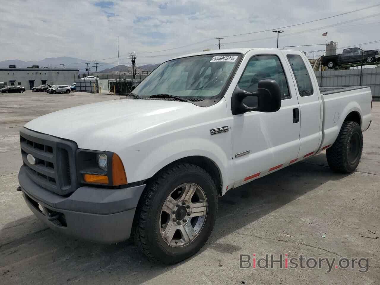 Photo 1FTSX20PX6EC37734 - FORD F250 2006