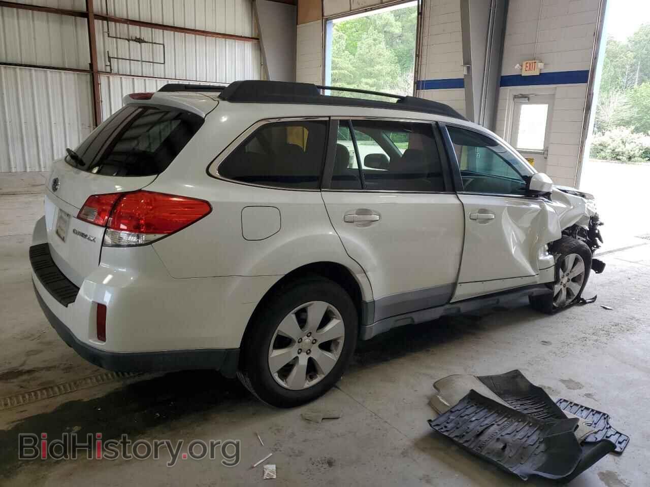 2011 SUBARU OUTBACK - VIN: 4S4BRCCC8B3447131 - Фото 3
