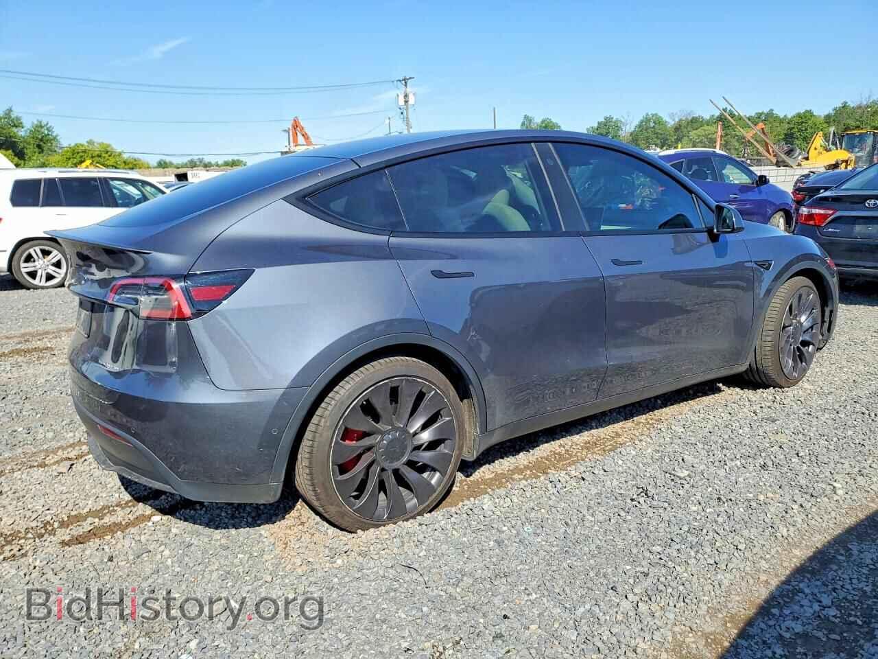 2022 TESLA MODEL Y - VIN: 7SAYGDEF2NF312366 - Photo 3
