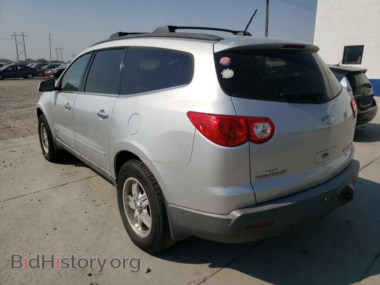 2009 CHEVROLET TRAVERSE - VIN: 1GNEV23D19S139936 - Фото 2