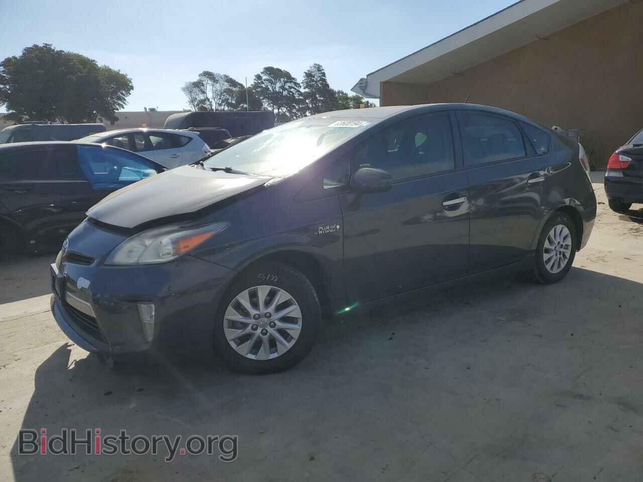 Фотография JTDKN3DP6D3045208 - TOYOTA PRIUS 2013