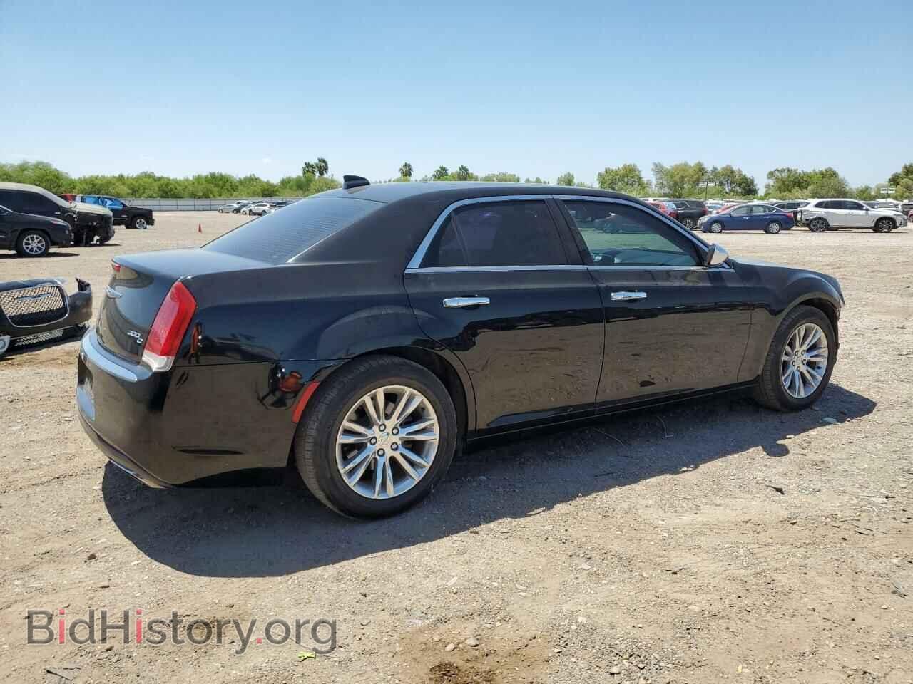 2017 CHRYSLER 300 - VIN: 2C3CCAEG9HH571076 - Фото 3