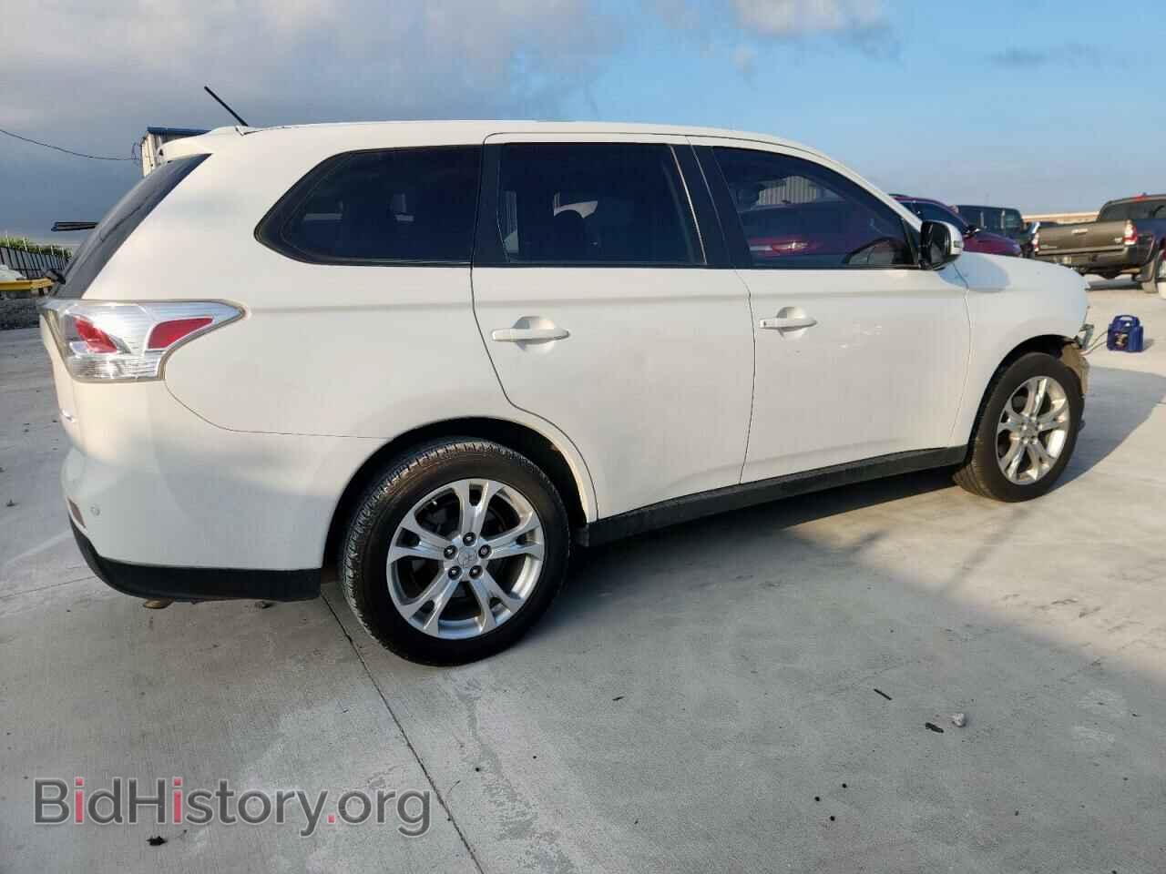 2014 MITSUBISHI OUTLANDER - VIN: JA4AD3A36EZ015649 - Фото 3