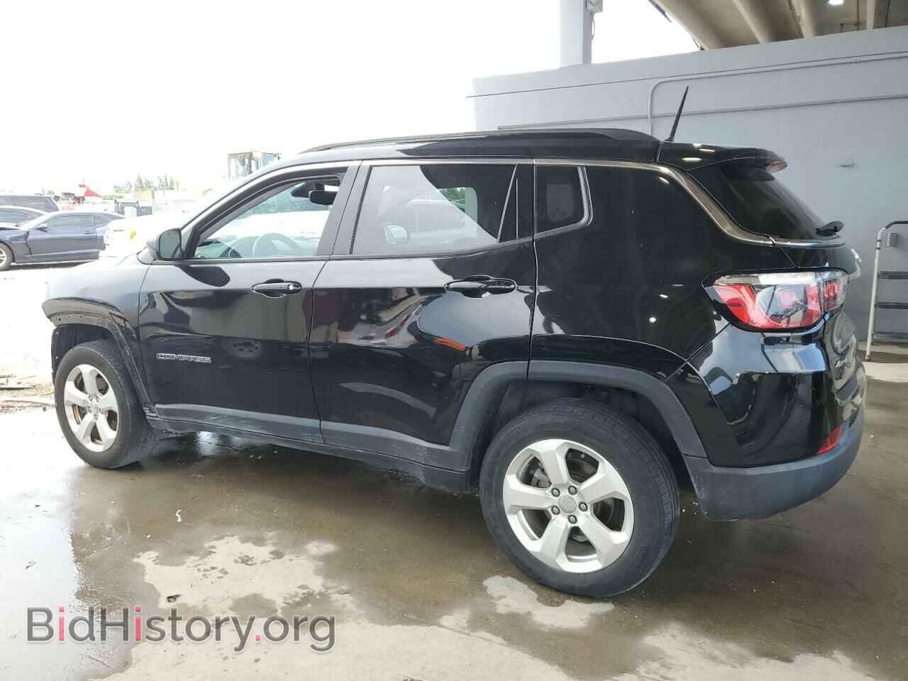 2018 JEEP COMPASS - VIN: 3C4NJDBB3JT103975 - Фото 2