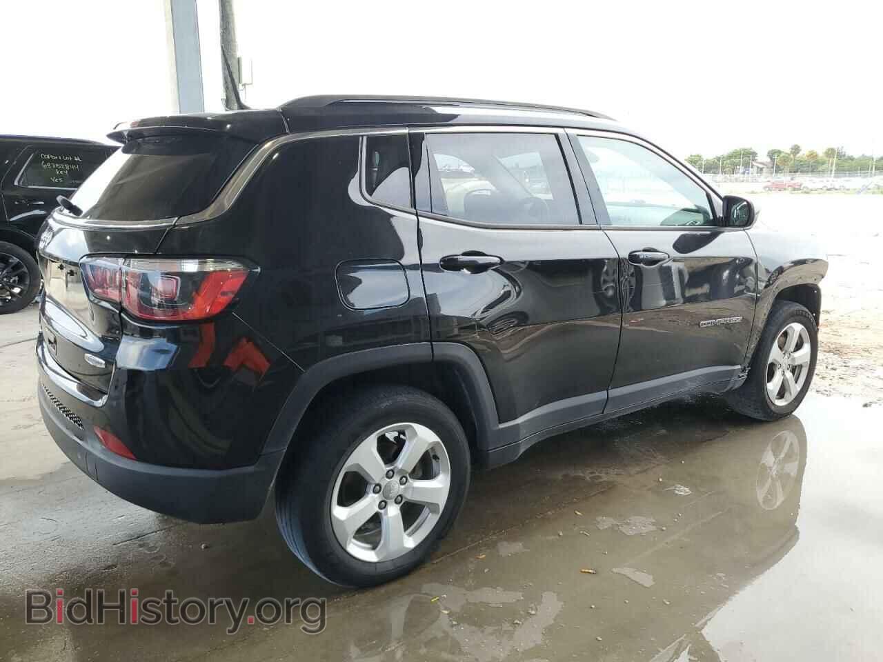 2018 JEEP COMPASS - VIN: 3C4NJDBB3JT103975 - Фото 3