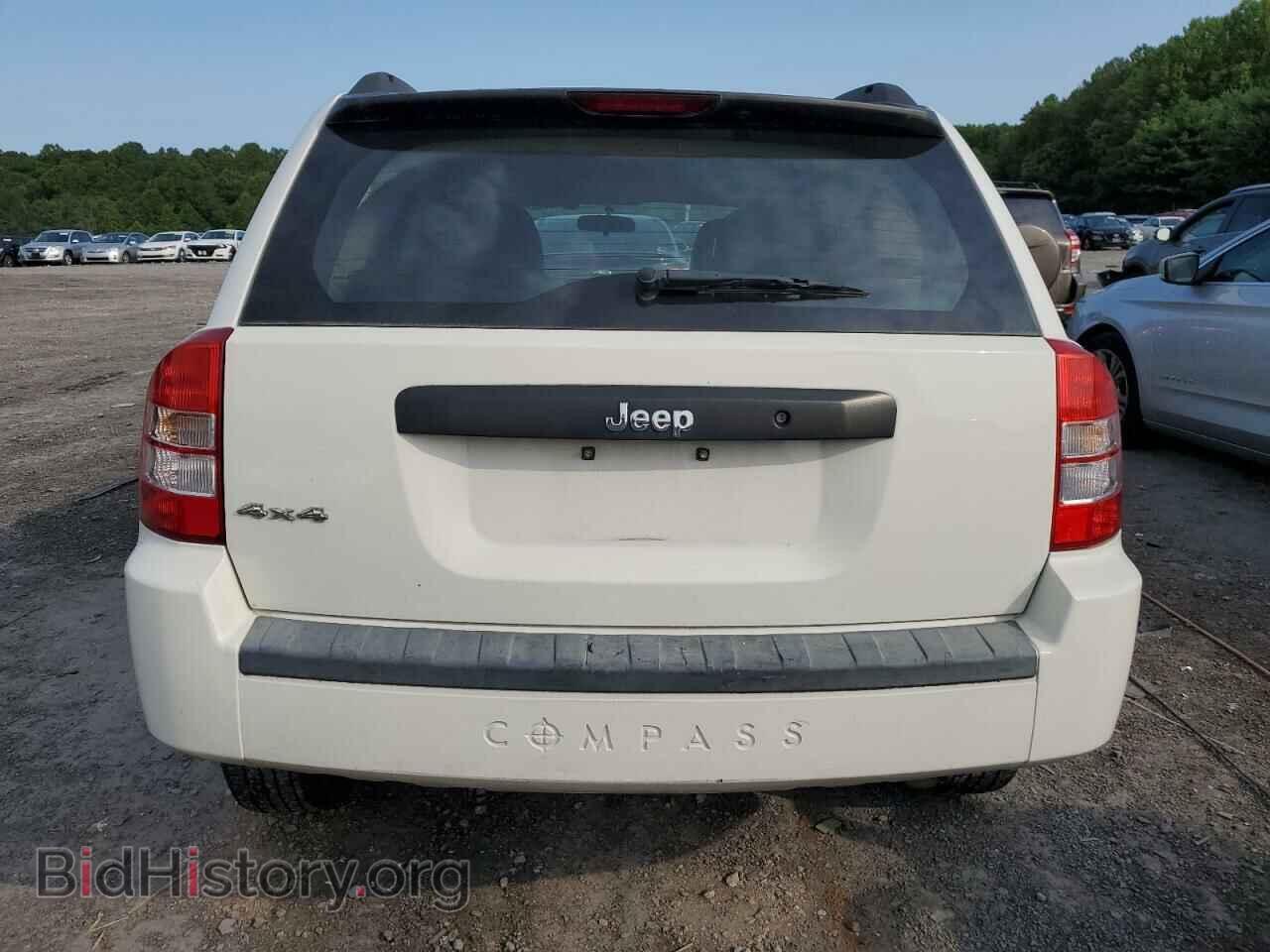 2009 JEEP COMPASS - VIN: 1J4FF47B49D218692 - Photo 6