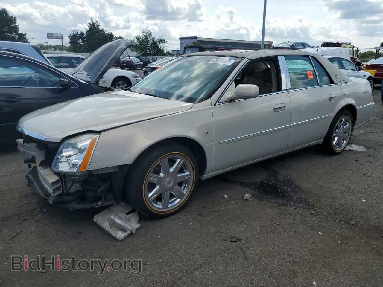 Photo 1G6KD57Y57U214915 - CADILLAC DTS 2007