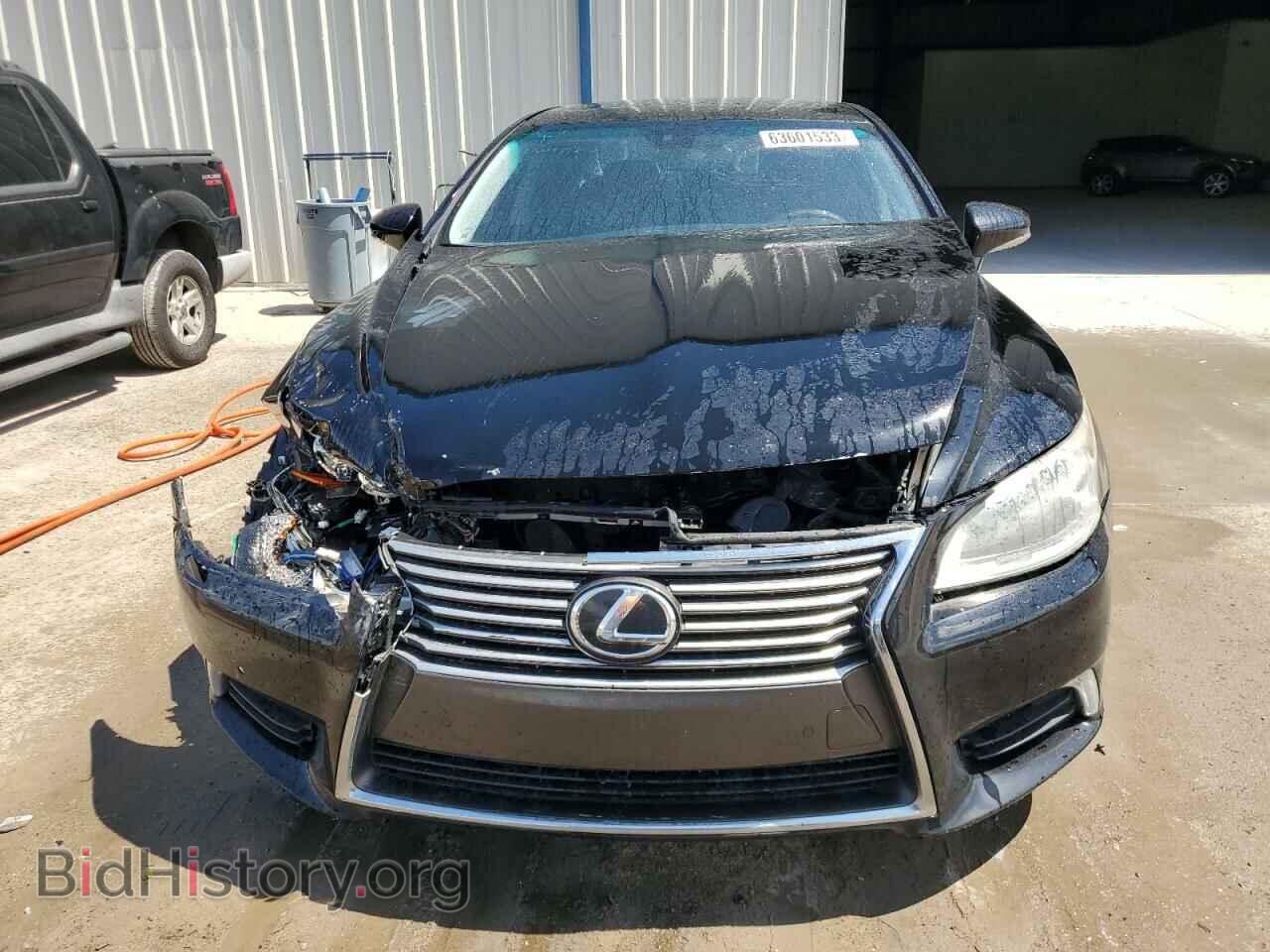 2013 LEXUS LS460 - VIN: JTHBL5EFXD5121944 - Photo 5