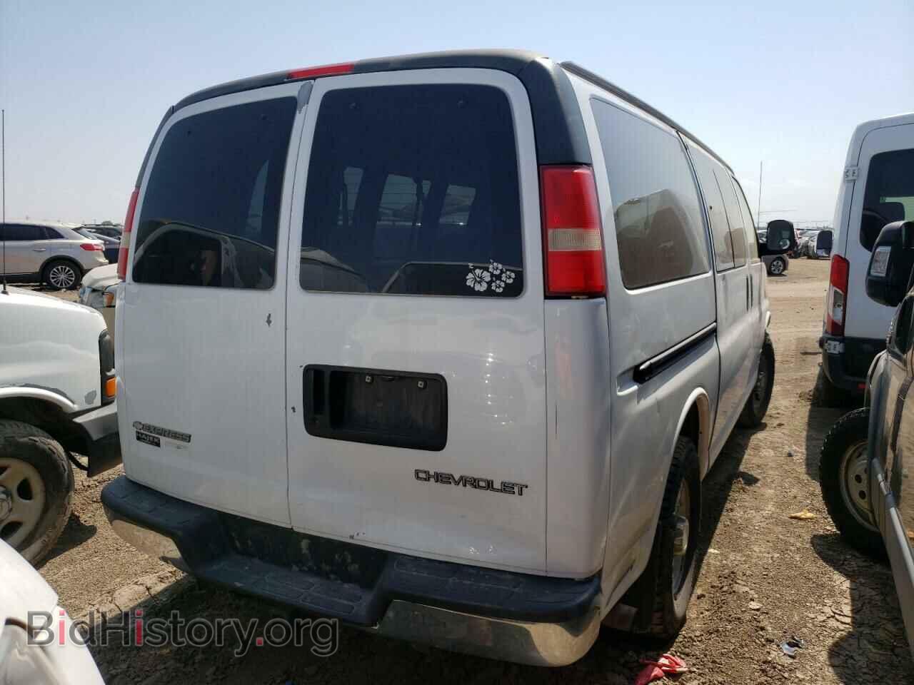 2006 CHEVROLET EXPRESS - VIN: 1GAHG35U761132454 - Фото 3