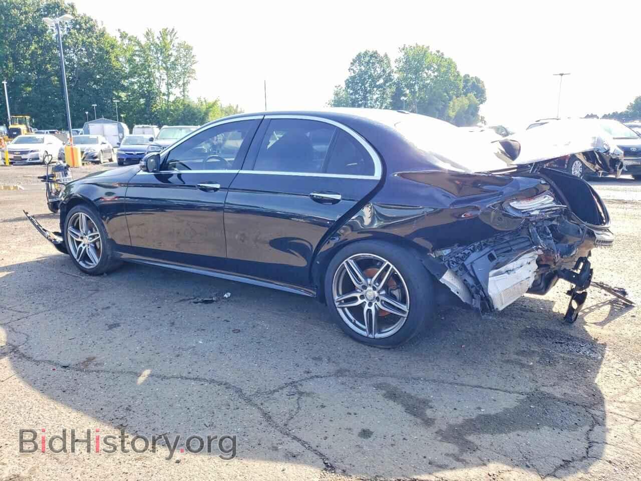 2017 MERCEDES-BENZ E-CLASS - VIN: WDDZF4KB1HA032799 - Фото 2