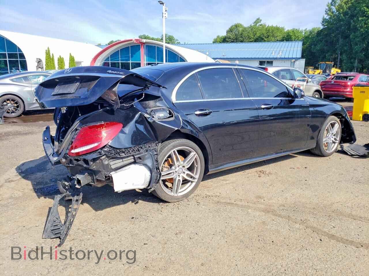 2017 MERCEDES-BENZ E-CLASS - VIN: WDDZF4KB1HA032799 - Фото 3