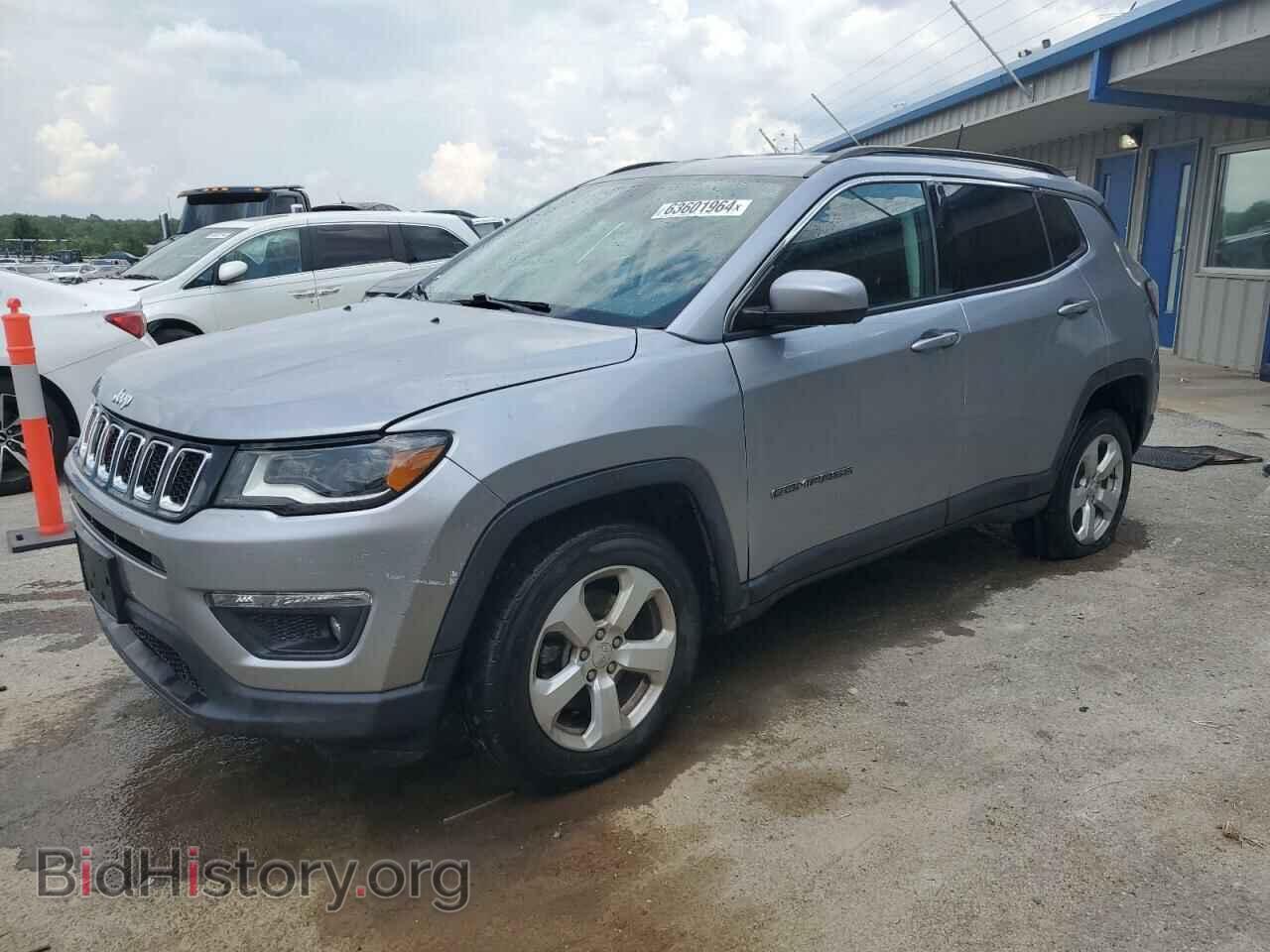 Фотография 3C4NJDBB6JT413859 - JEEP COMPASS 2018