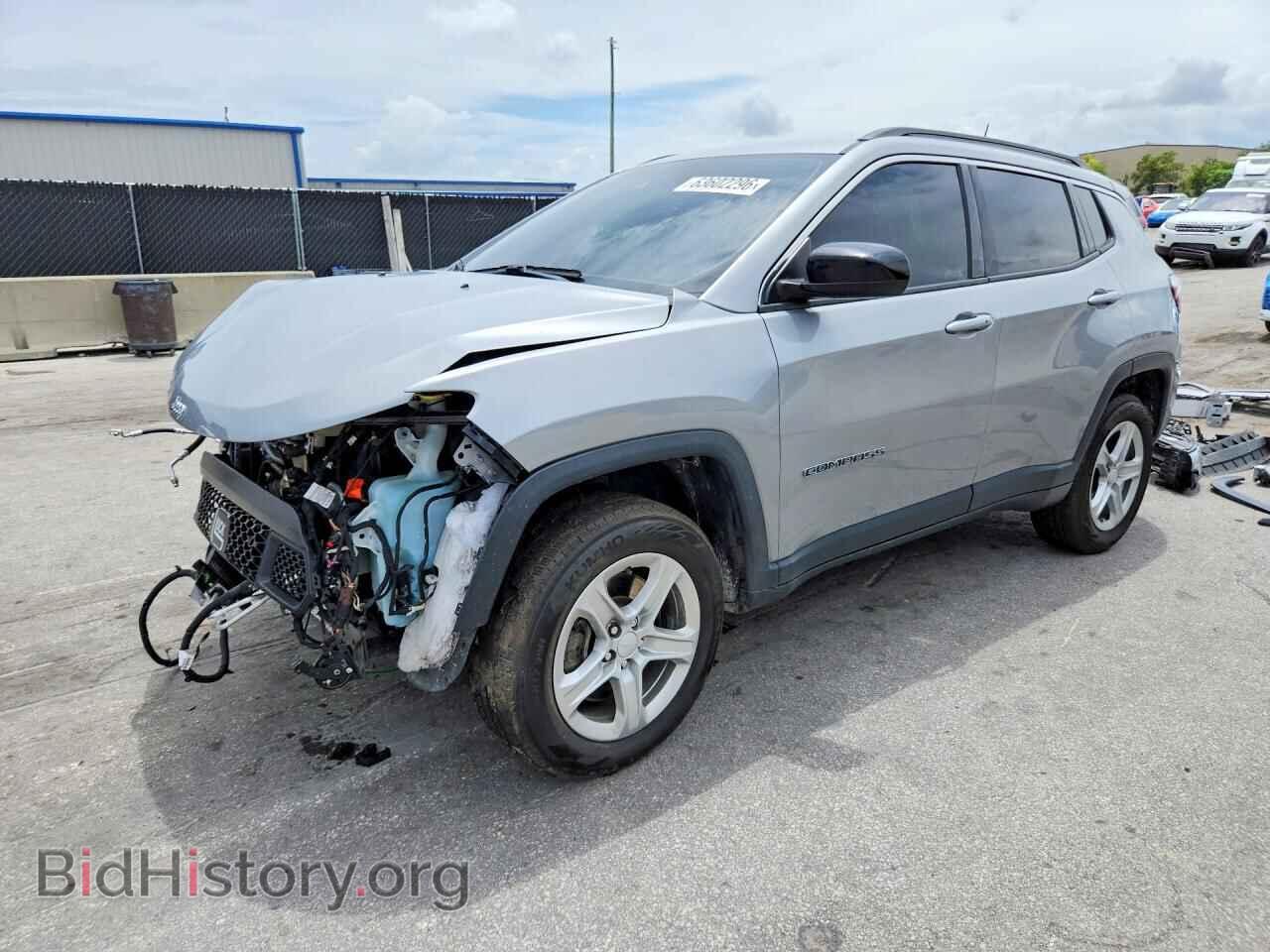 Photo 3C4NJDBNXPT541525 - JEEP COMPASS 2023
