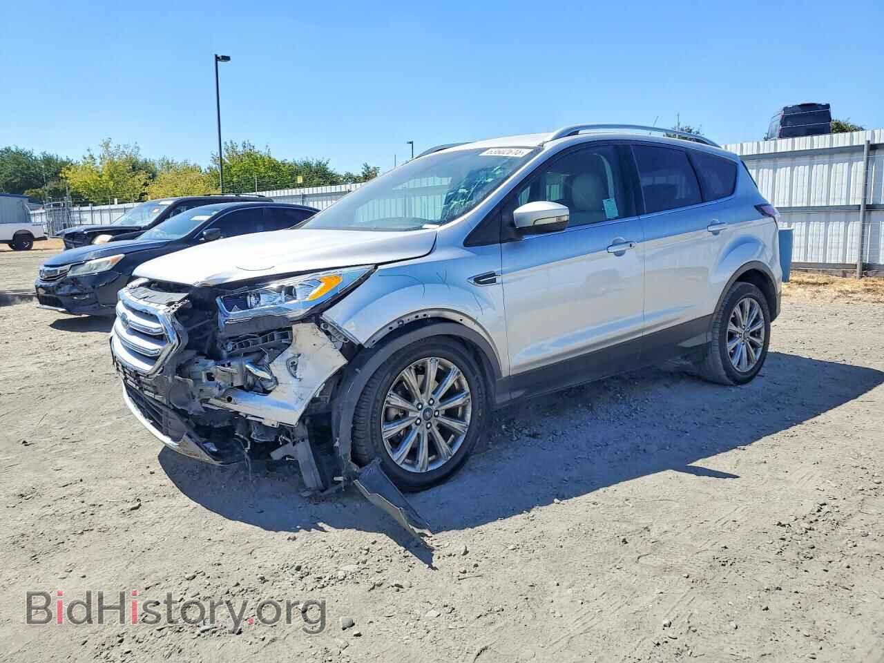 Фотография 1FMCU0J96JUB62347 - FORD ESCAPE 2018