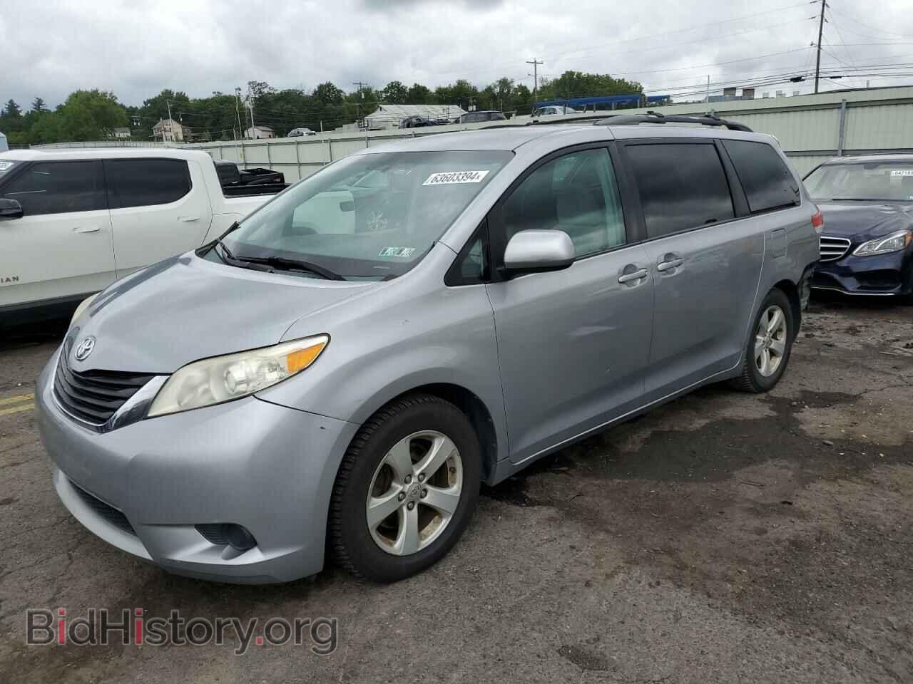 Photo 5TDKK3DC0BS064905 - TOYOTA All Models 2011