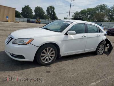 2012 Chrysler 200 Touring, white — VIN 1C3CCBBB6CN137776, Copart