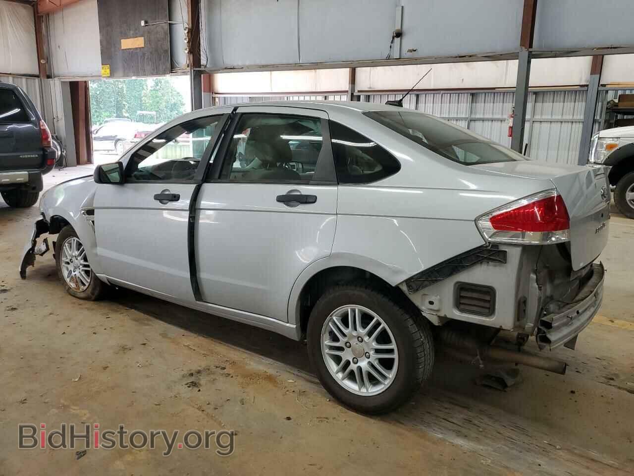 2008 FORD FOCUS - VIN: 1FAHP35N98W184583 - Фото 2