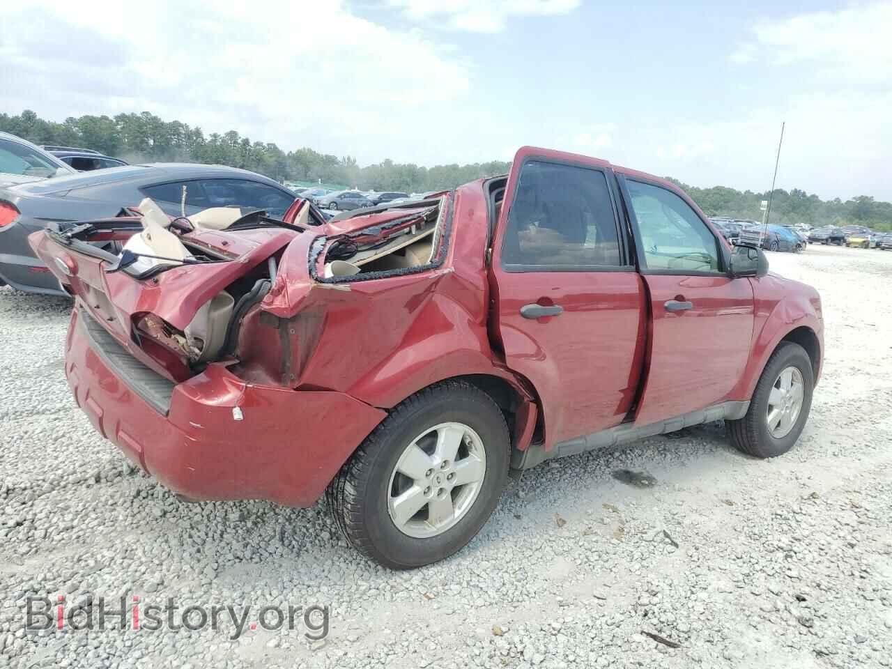 2010 FORD ESCAPE - VIN: 1FMCU0D71AKB11778 - Фото 3