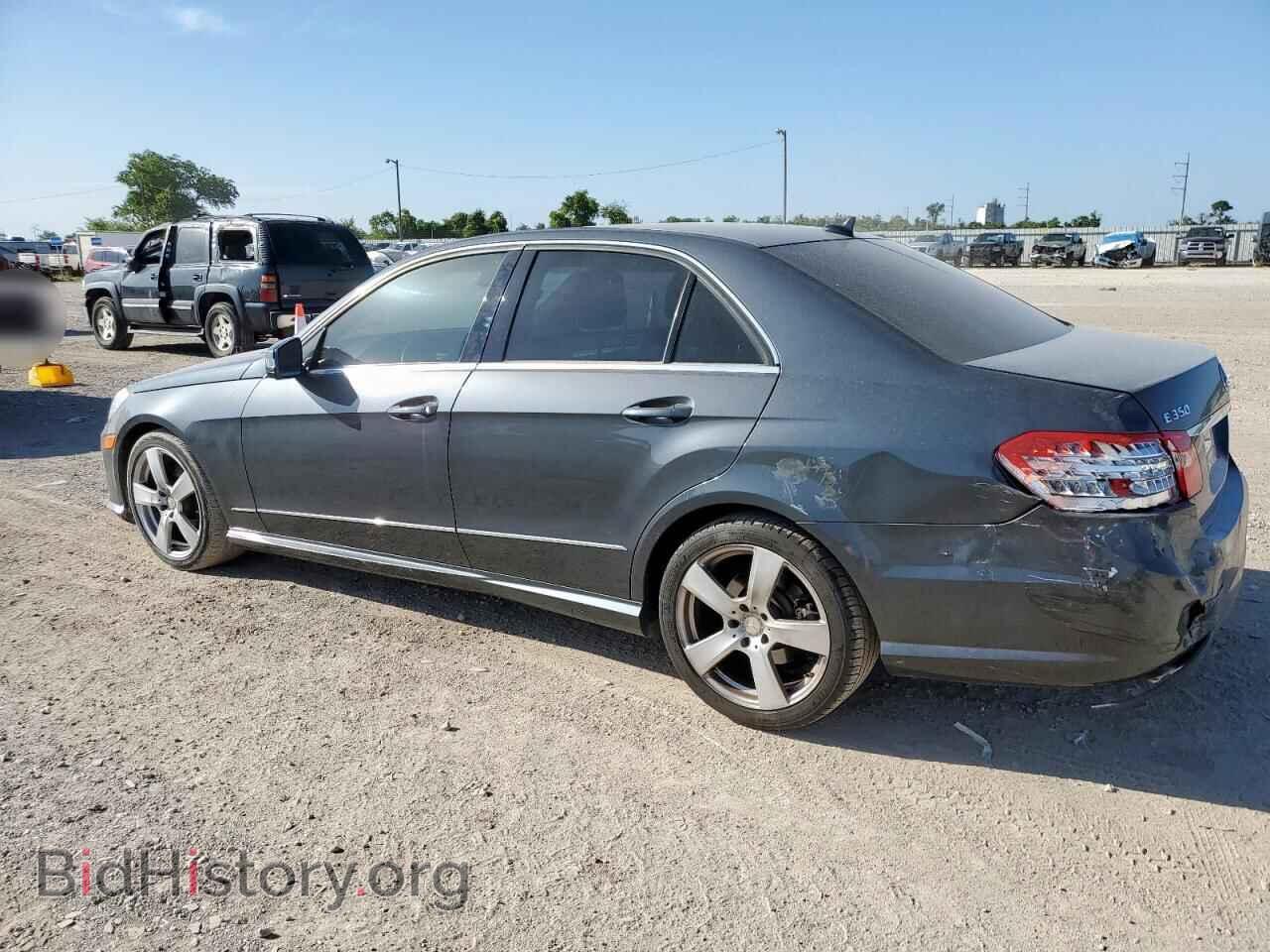 2010 MERCEDES-BENZ E-CLASS - VIN: WDDHF5GB3AA032805 - Фото 2