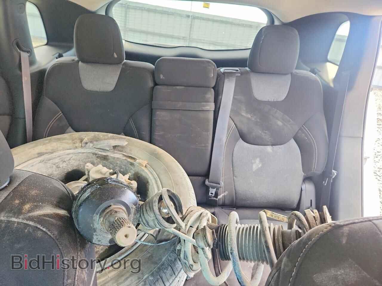 2018 JEEP CHEROKEE - VIN: 1C4PJMCX0JD602757 - Photo 10