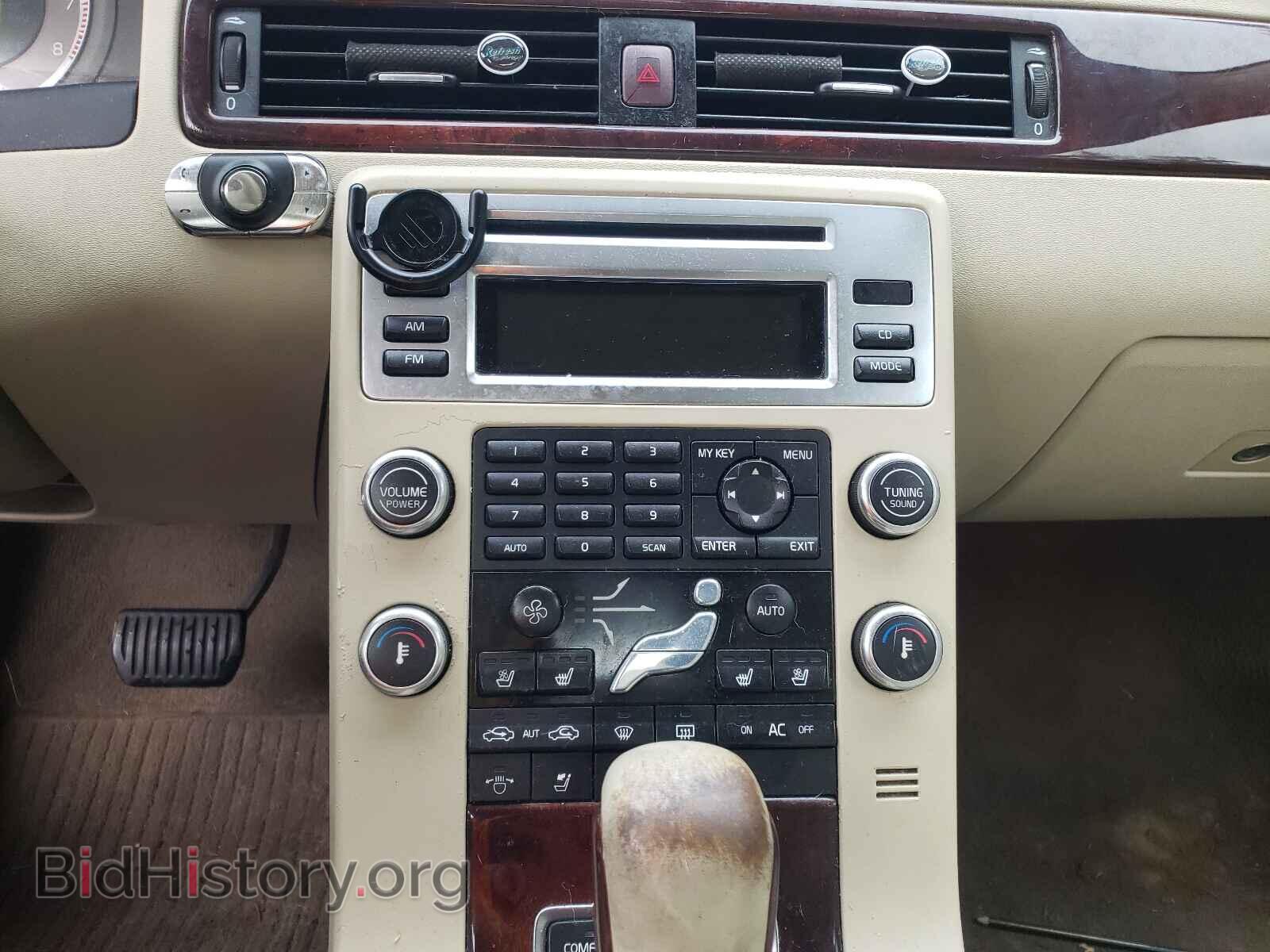 2007 VOLVO S80 - VIN: YV1AH852571044676 - Фото 9