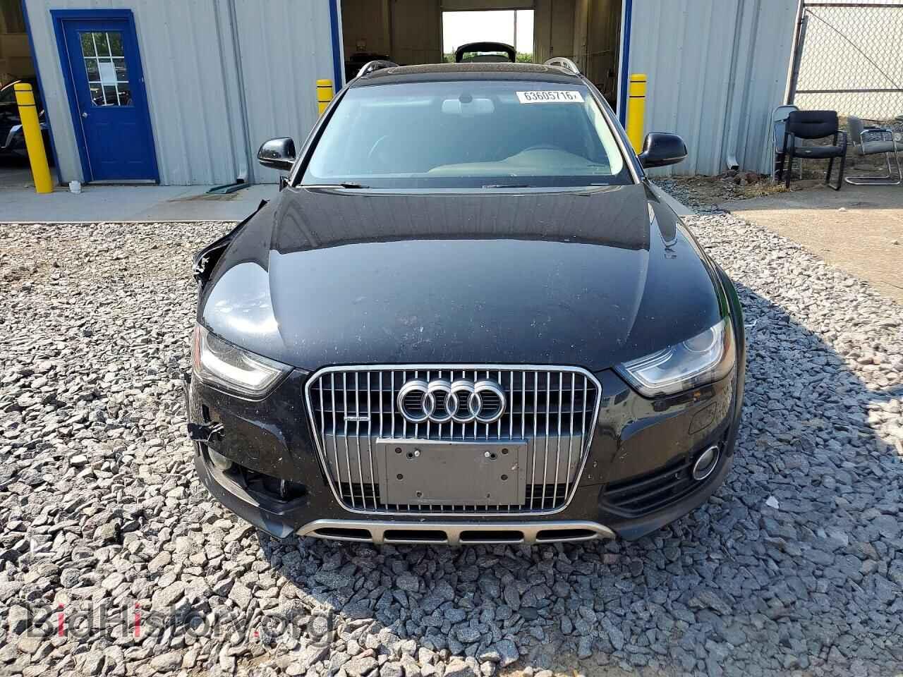 2014 AUDI A4 - VIN: WA1UFAFL6EA104334 - Photo 5