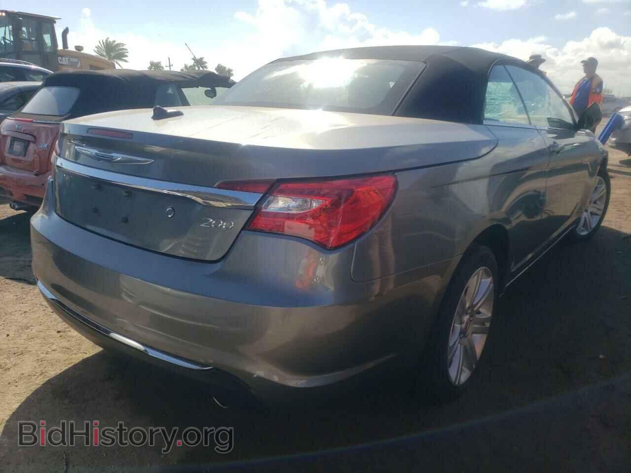 2012 CHRYSLER 200 - VIN: 1C3BCBEG7CN234052 - Фото 4