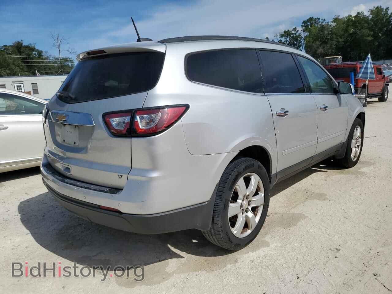 2017 CHEVROLET TRAVERSE - VIN: 1GNKRGKD0HJ113323 - Фото 3