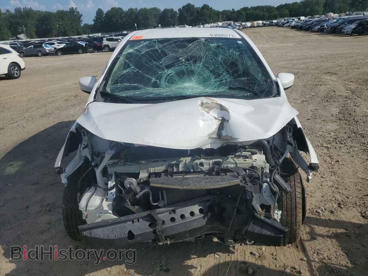 2019 NISSAN VERSA - VIN: 3N1CE2CP3KL362156 - Photo 5