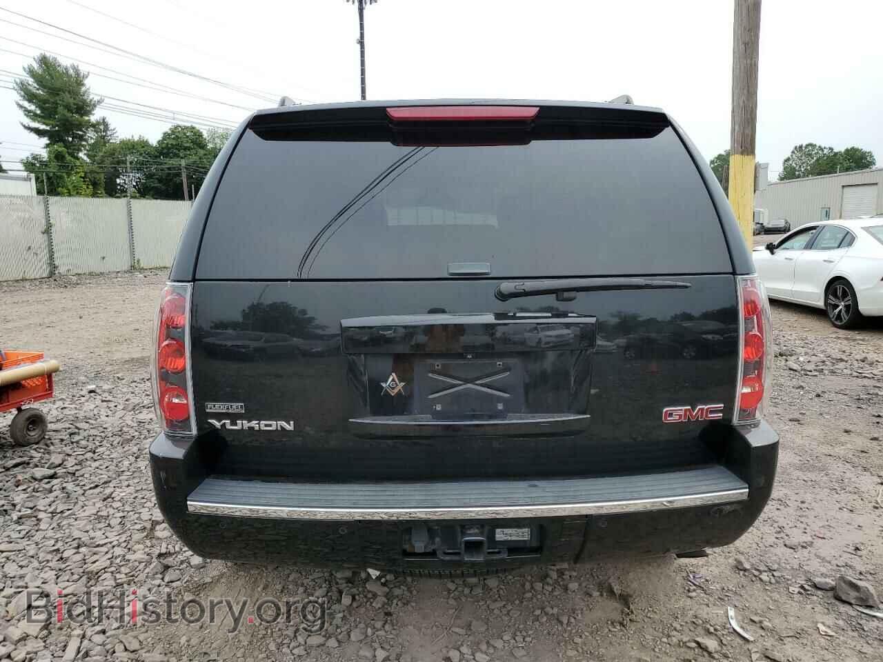 2011 GMC YUKON - VIN: 1GKS2EEF8BR391253 - Photo 6